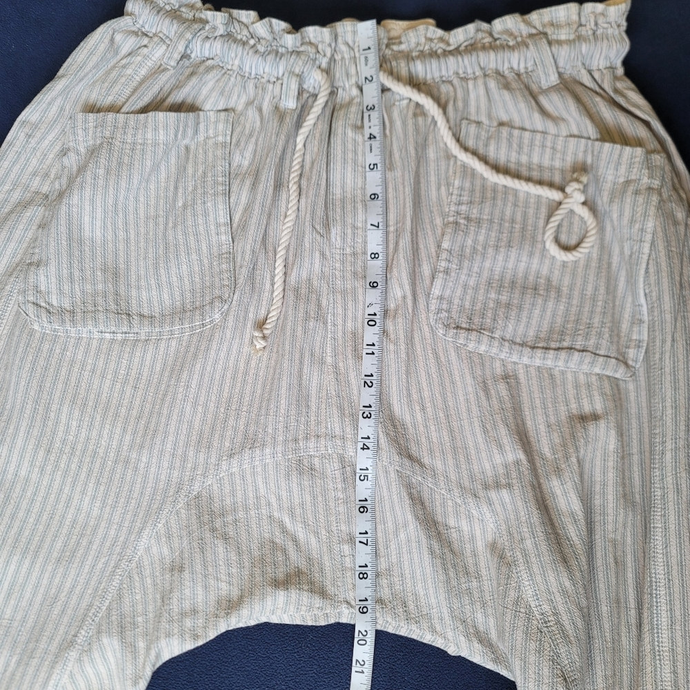 Free People beige with blue pinstripe Drawstring Cropped Wide Leg Pants - Picture 13 of 16
